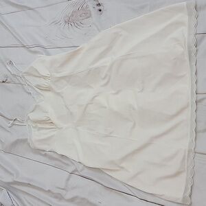 Vintage 1970s 1980s Gaymode JC Penneys Ivory Nylon Slip Size 36 Simple Pretty
